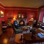 伊纳湖小屋酒店 酒店 4*