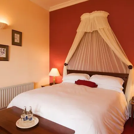 Lough Inagh Hotel