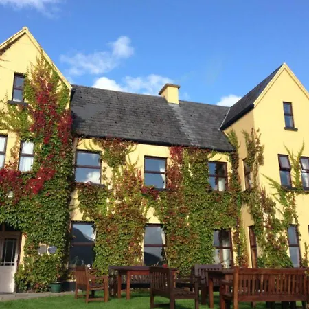 Lough Inagh 4* Recess