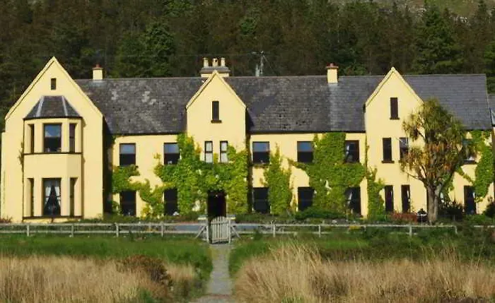 Отель Lough Inagh