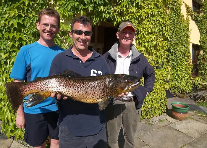 Hotel Lough Inagh Recess